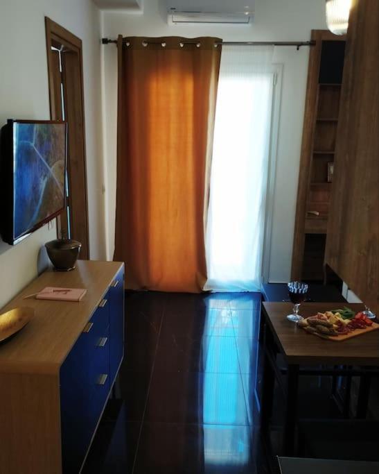 Xenofon'S Cozy Apartment Corfu  Buitenkant foto